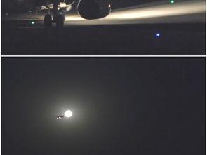 晚上飞机视频,揭秘晚航班起降瞬间